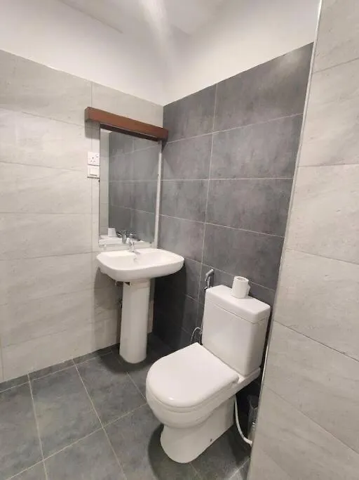 Apartment Room In Negombo Sri Lanka